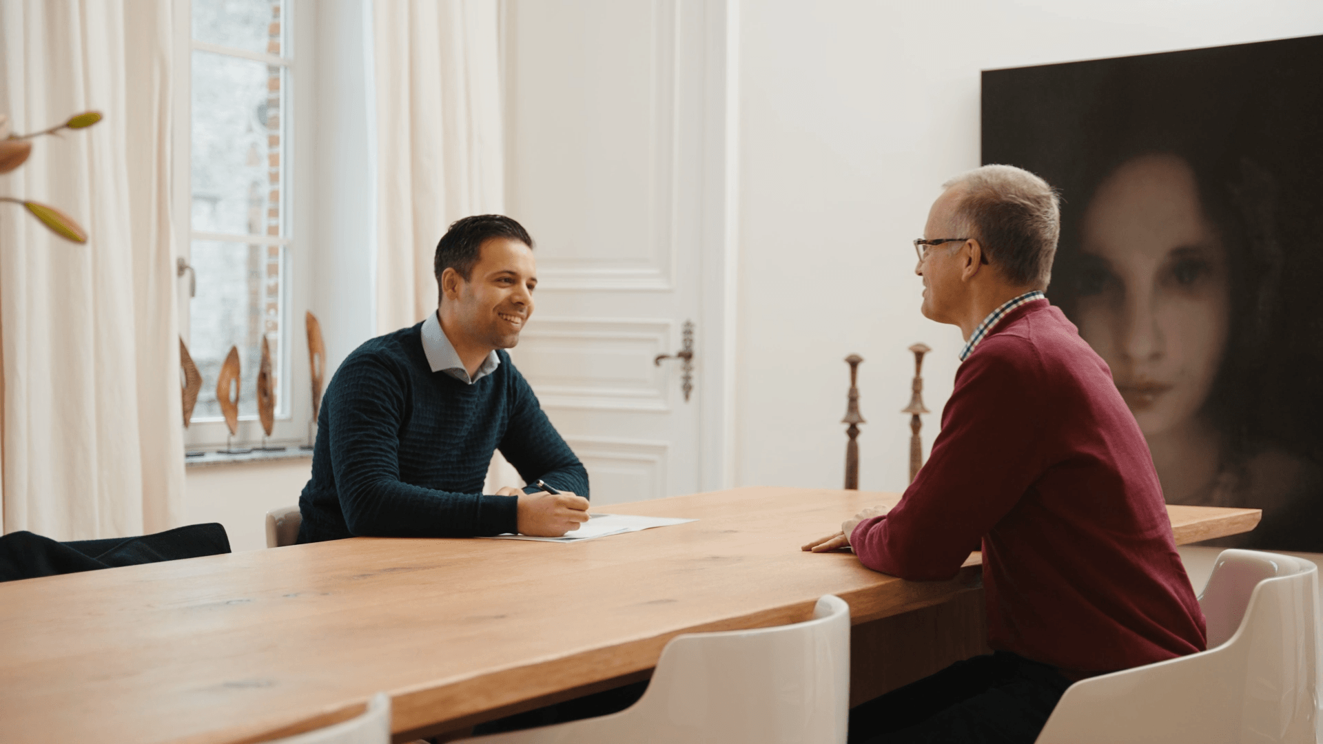 Automatic real estate search alerts